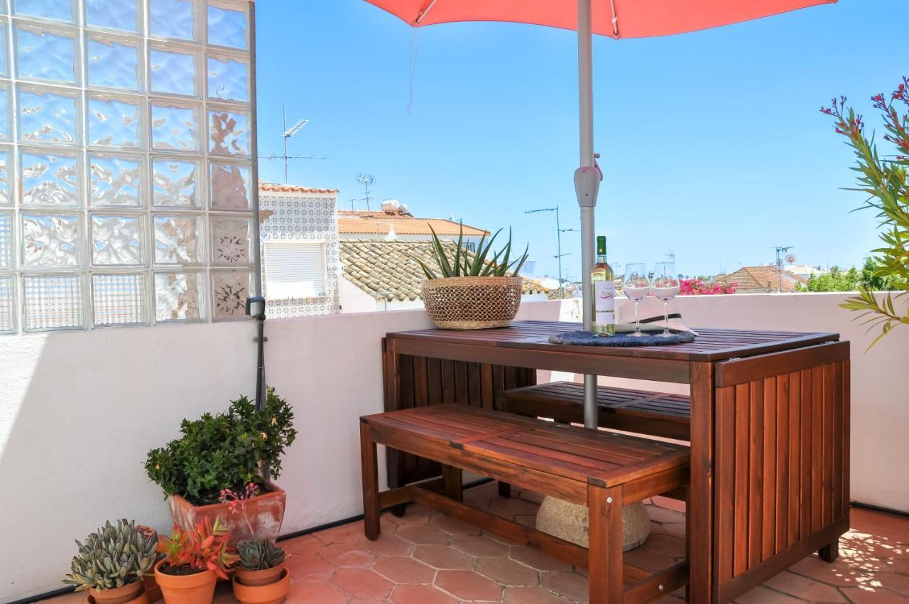 Lovelystay - Casa Salto - Charming Townhouse With Large Terrace 塔维拉 外观 照片